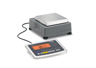 Image of a Signum scale with Combics 3 weighing indicator